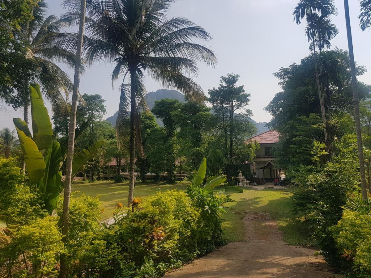 Vang Vieng Ruby'S Homestay Exterior foto